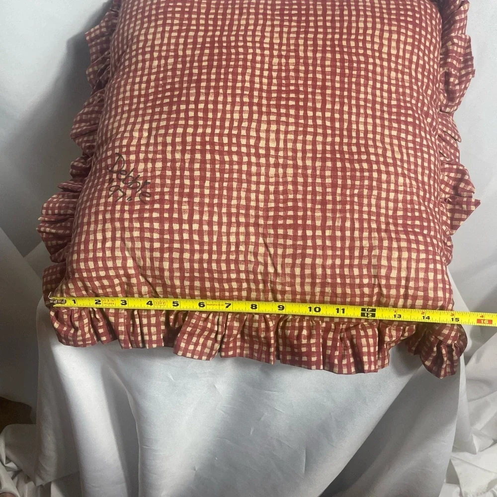 Handmade Christmas Santa Pillow Plaid Ruffle Edge Debbie 1997 Holiday Decor 16”